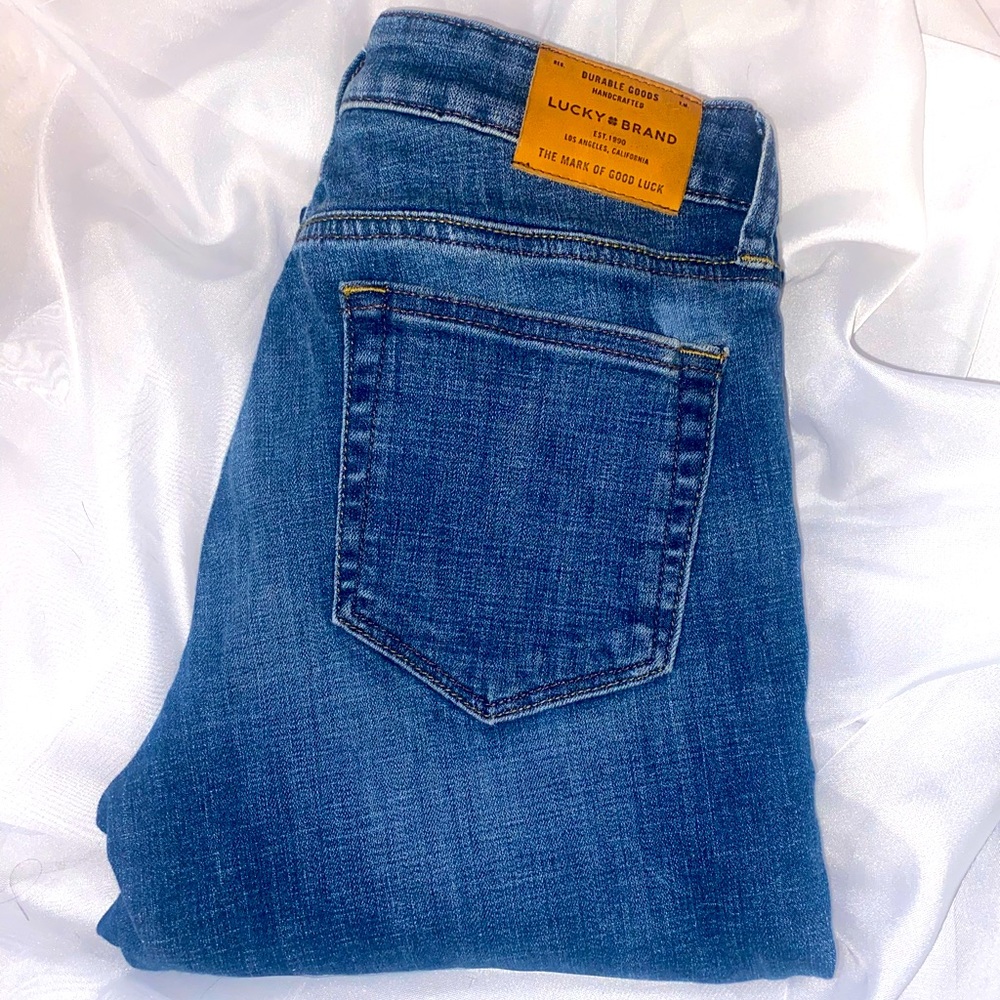 Lucky brand Mid-Rise Distressed Lolita Crop Jeans size 4/27